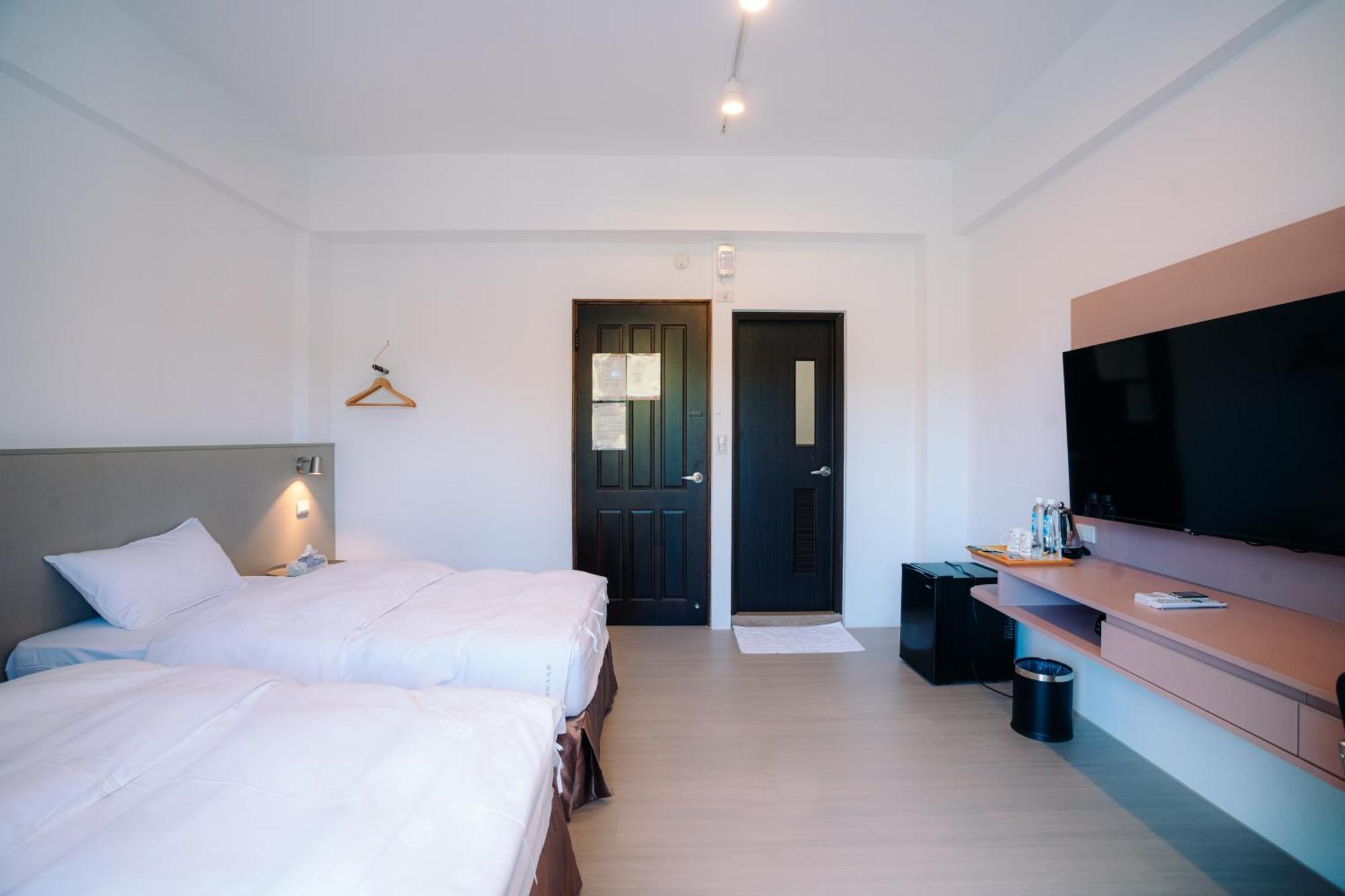 Sunny Sky Homestay Yujing 外观 照片