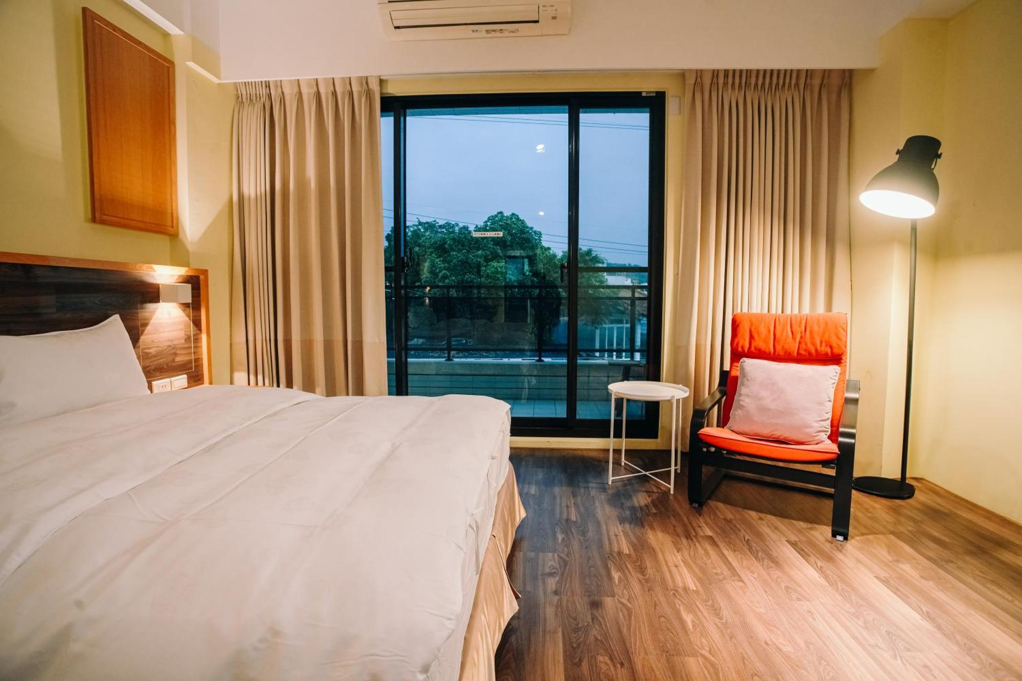 Sunny Sky Homestay Yujing 外观 照片