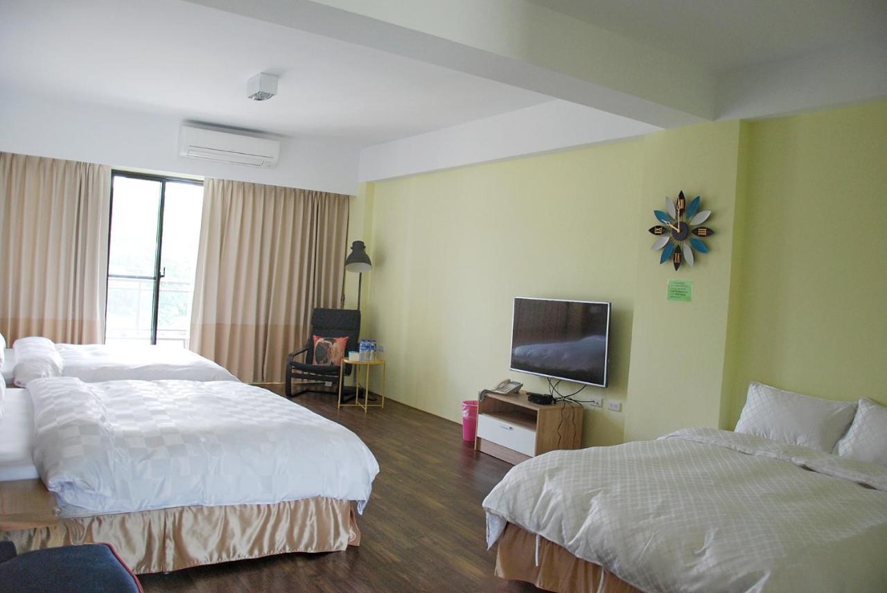 Sunny Sky Homestay Yujing 外观 照片